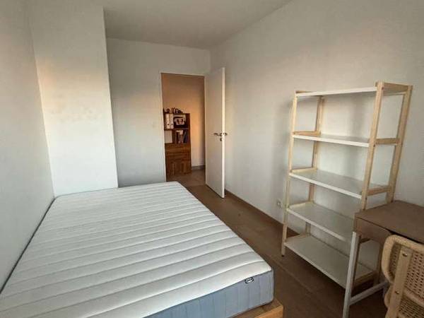 Colocation / Appartement 3 pièces de 62 m², Lyon, Rue Professeur Rochaix / Photo 2