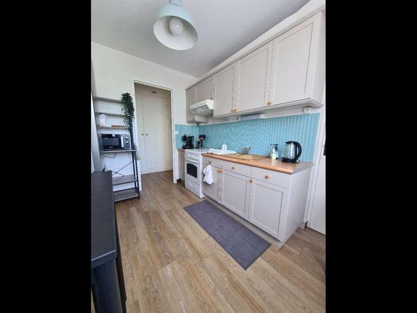 Colocation / Appartement 5 pièces de 85 m², Tours, Allée des Érables / Photo 2
