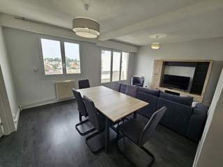 Apartament la comun / 5 rooms apartment · 90 m², Dijon, Rue Jean Poncelet