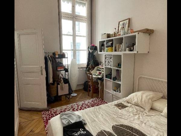 Sous-location / Appartement 5 pièces de 142 m², Lyon, Place Bellecour / Photo 6