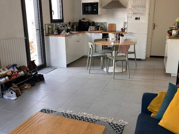 Colocation / Maison 5 pièces de 95 m², Bordeaux, Rue Blanqui / Photo 2