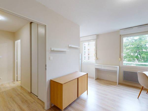 Rental / 2-bedroom flat · 37 m², Dijon, Rue Charles Dumont / Photo 2