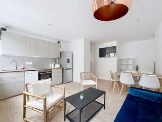 Colocation / Appartement 5 pièces de 100 m², Le Mans, Rue Saint Martin