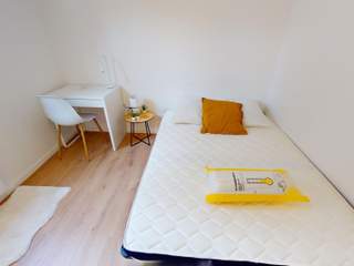 Flatsharing / 8-bedroom house · 136 m², Bordeaux, Rue Joseph Fauré