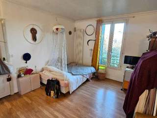 Sublet / 8 rooms house · 200 m², Bobigny, Rue Auguste Delaune
