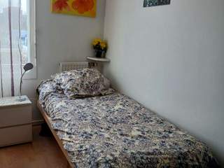 Homestay / 4-bedroom flat · 90 m², Le Kremlin-Bicêtre, Avenue du Boulodrome