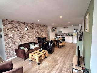 Colocation / 6 rooms house · 100 m², Le Mans, Rue de Mayence