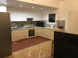 Colocation / Maison 7 pièces de 150 m², Louvres, Square de Nimes