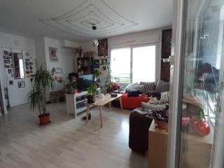 Colocation / Appartement 3 pièces de 62 m², Tours, Rue François Hardouin