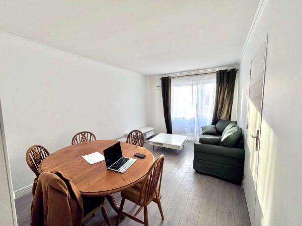 Flatsharing / 4-bedroom flat · 81 m², Fresnes, Allée Traversière / Photo 2