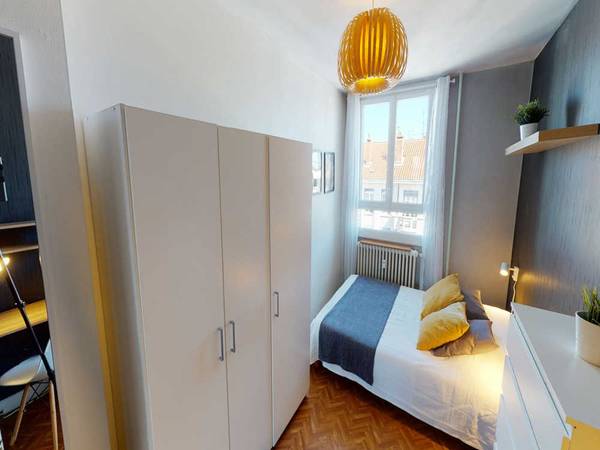 Colocation / Appartement 3 pièces de 60 m², Lyon, Avenue Berthelot / Photo 2