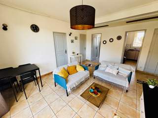Room share, 4 rooms apartment, Toulon