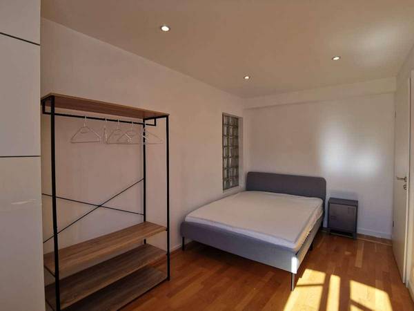 Colocation / Appartement 7 pièces de 140 m², Strasbourg, Rue du Maréchal Juin / Photo 2