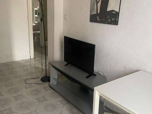Rental / 3-bedroom flat · 85 m², Marseille, Rue Loubon / Photo 2
