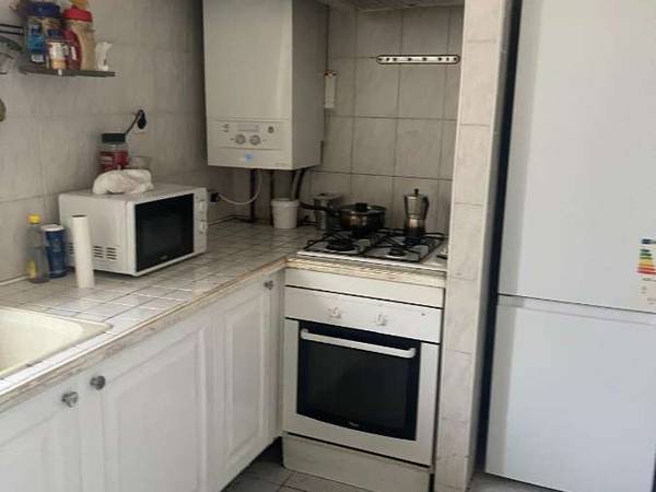 Rental / 3-bedroom flat · 85 m², Marseille, Rue Loubon / Photo 4