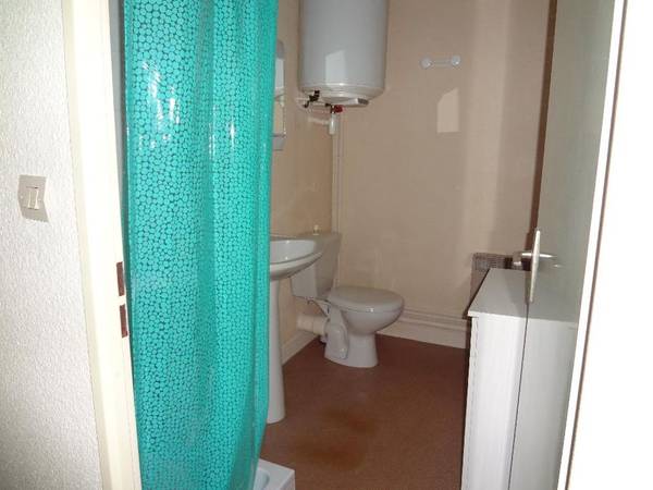 Location / Studio, Auxerre / Photo 3