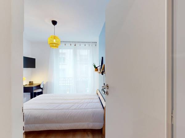 Colocation / Appartement 7 pièces de 108 m², Lorient, Rue de la Patrie / Photo 4