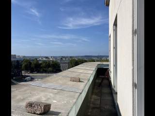 Rental / 2 rooms apartment · 57 m², Brest