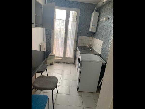 Colocation / Appartement 4 pièces de 76 m², Strasbourg, Rue d'Upsal / Photo 6
