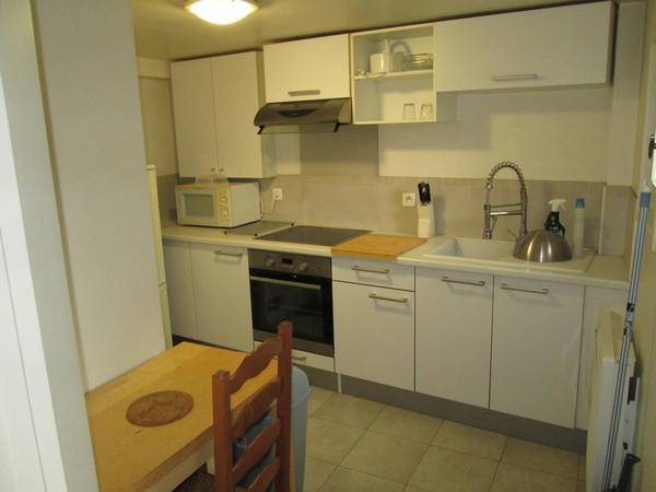 Rental / 1 room apartment · 20 m², Neuilly-Plaisance, Avenue Carnot / Photo 2