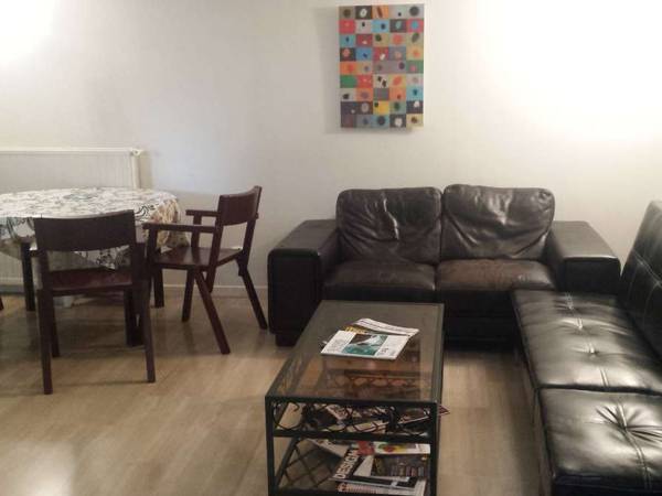 Colocation / Duplex 5 pièces de 120 m², Paris, Boulevard Sérurier / Photo 4