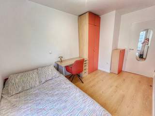 Flatsharing / 3-bedroom duplex · 108 m², Romainville, All Dame Ermenthrude