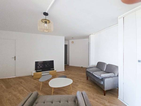 Colocation / Appartement 5 pièces de 92 m², Lyon, Avenue du Plateau / Photo 2