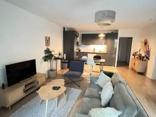 Sous-location / 6 rooms apartment · 90 m², Bordeaux, Sente des Mousses