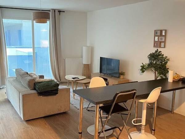 Sous-location / Appartement 6 pièces de 90 m², Bordeaux, Sente des Mousses / Photo 2