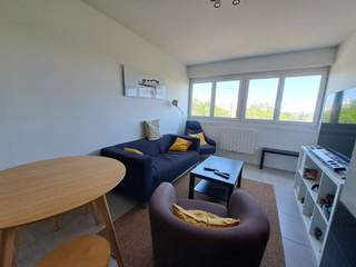 Room share, 4 rooms apartment, Le Bouscat