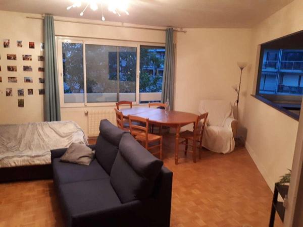 Colocation / Appartement 4 pièces de 87 m², Paris, Avenue de Bouvines / Photo 2
