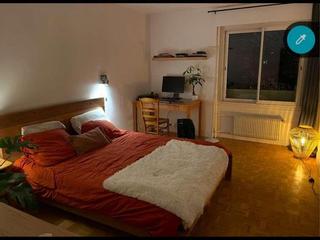 Colocation / Appartement 4 pièces de 87 m², Paris, Avenue de Bouvines