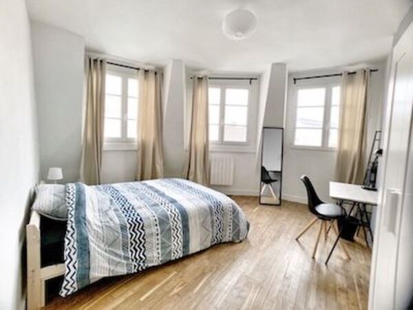 Colocation / Appartement 4 pièces de 82 m², Brest, Rue Keruscun / Photo 2