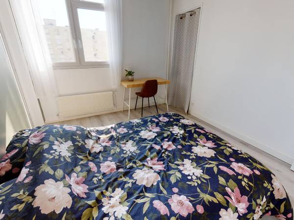 Colocation / Appartement 5 pièces de 84 m², Lyon, Avenue Jean Jaurès / Photo 2