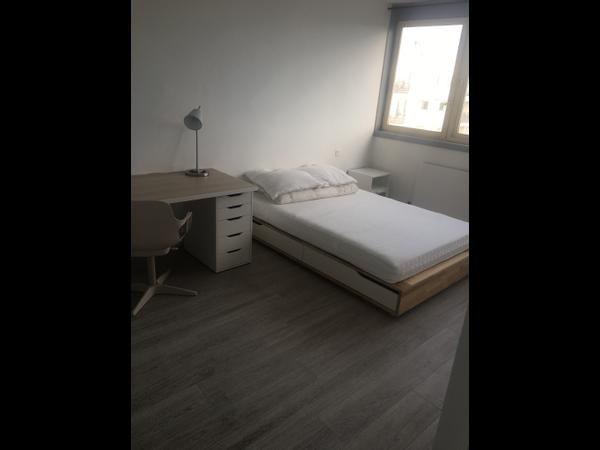 Flatsharing / 5-bedroom flat · 120 m², Lille, Rue de Bazinghien / Photo 11