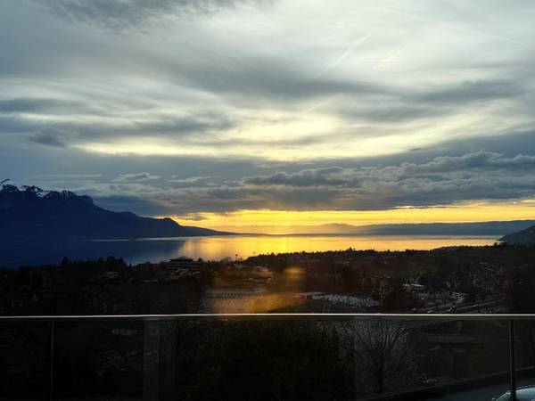 Colocation / Appartement 3 pièces de 95 m², Montreux, Route des Colondalles / Photo 11