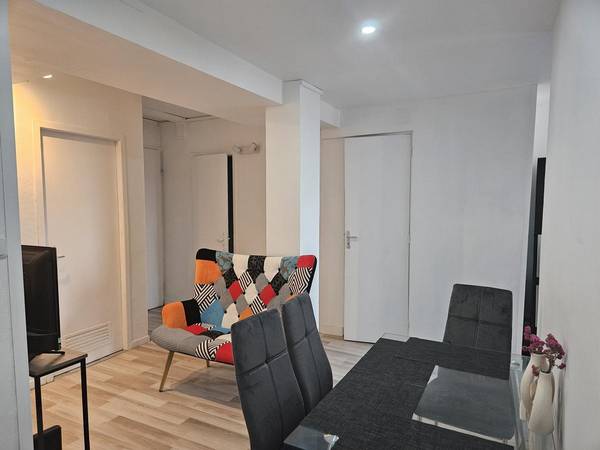 Colocation / Appartement 5 pièces de 70 m², Toulouse, Boulevard de Larramet / Photo 8