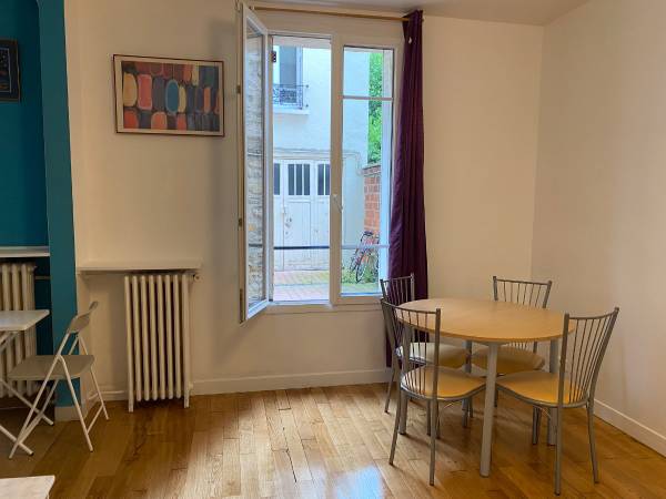 Rental / 1-bedroom flat · 28 m², Vincennes, Rue du Commandant Mowat / Photo 2