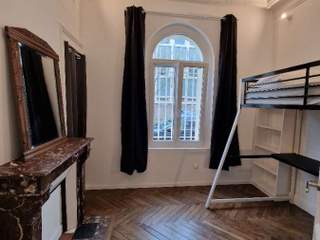 Colocation / 6 rooms apartment · 118 m², Rouen, Rue des Emmurees