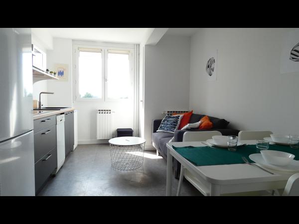 Colocation / Appartement 5 pièces de 65 m², Rennes, Rue Saint-Martin / Photo 2