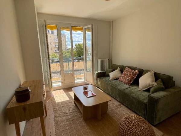 Colocation / Appartement 5 pièces de 75 m², Le Mans, Rue Béranger / Photo 2