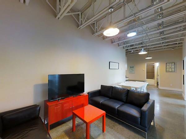 Colocation / Appartement 5 pièces de 120 m², Montréal / Photo 2