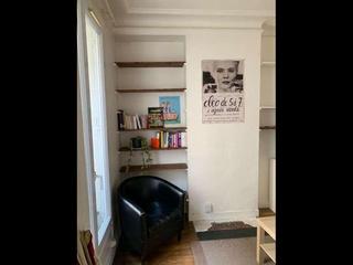 Sublet / 4-bedroom flat · 50 m², Paris, Cour Saint-Pierre