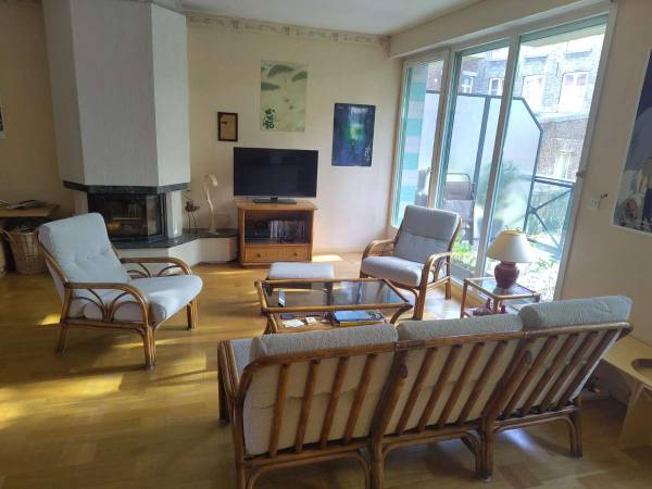 Colocation / Maison 4 pièces de 79 m², Lille, Rue de la Barre / Photo 2
