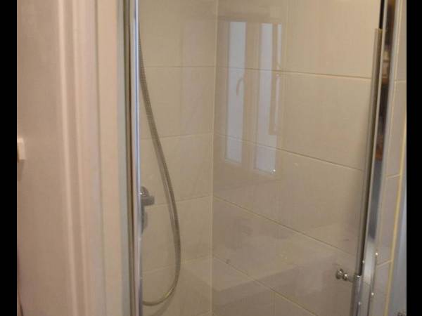 Sous-location / Appartement 2 pièces de 30 m², Paris, Rue Championnet / Photo 12