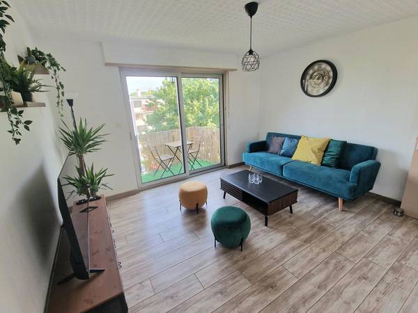 Colocation / Appartement 4 pièces de 72 m², Mulhouse, Rue Alphonse Daudet / Photo 2