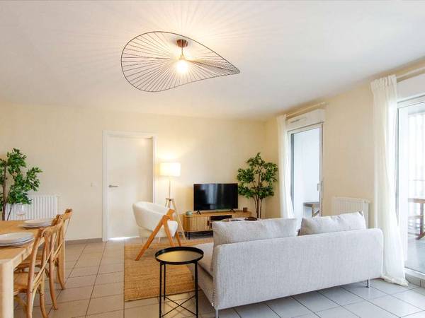 Colocation / Appartement 5 pièces de 100 m², Bordeaux, Cours de Québec / Photo 2