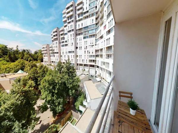 Colocation / Appartement 6 pièces de 88 m², Nanterre, Rue Salvador Allende / Photo 9