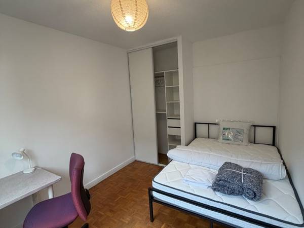 Colocation / Appartement 4 pièces de 66 m², Dijon, Boulevard de l'Universite / Photo 2