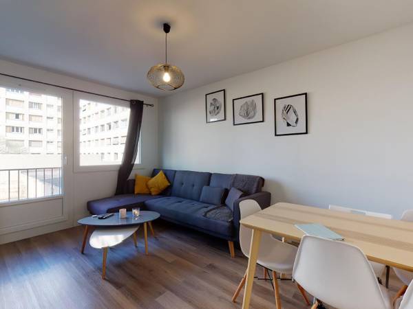 Colocation / Appartement 4 pièces de 66 m², Villeurbanne, Boulevard Eugene Reguillon / Photo 9